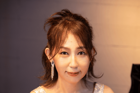 第44回コンクール ゲスト審査員として下山静香氏をお迎えいたします。